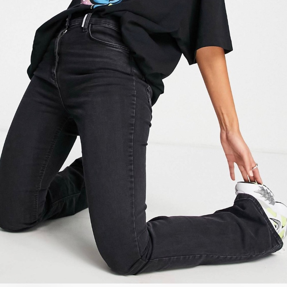 Flare Leg Jeans in Black